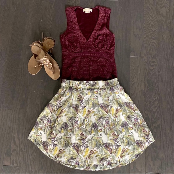 Dynamite Fully Lined Elastic Waisted Flowy Skirt - Picture 1 of 5